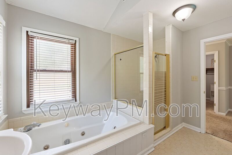 255 Silver Maple Road- Silver Maple Ridge property image