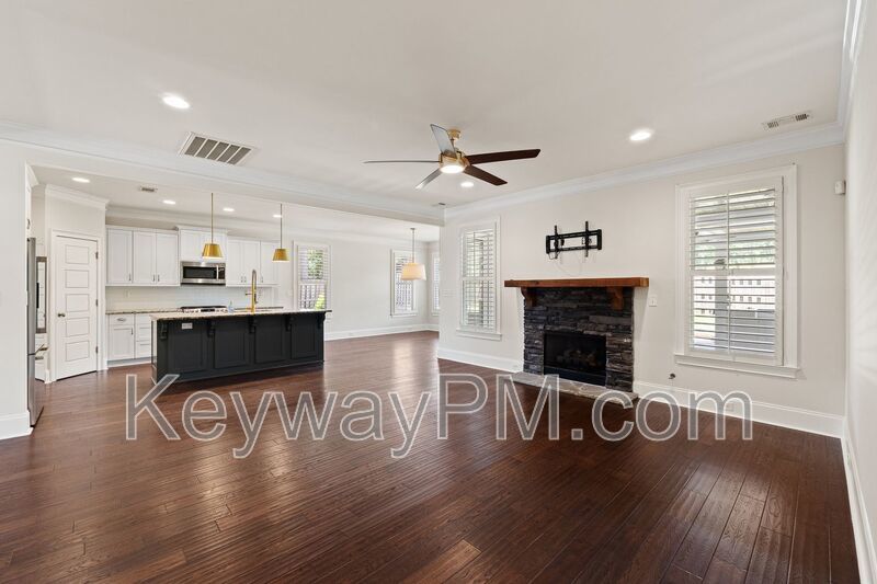 232 Dixon Court- River Island property image
