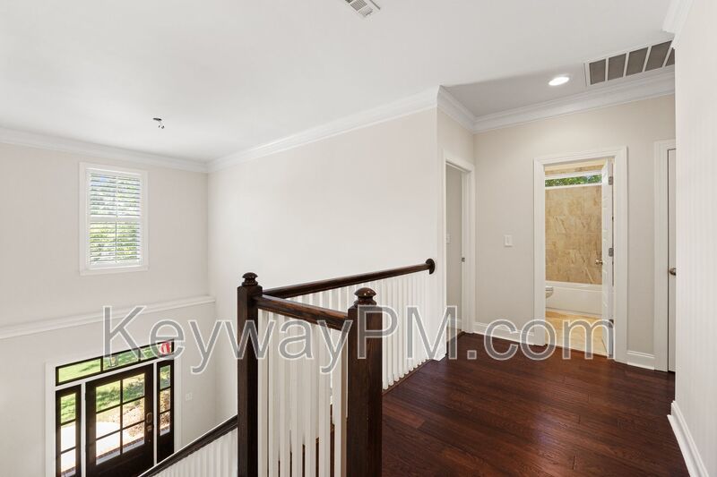 232 Dixon Court- River Island property image