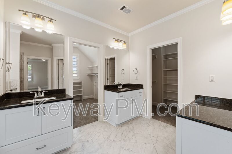 232 Dixon Court- River Island property image