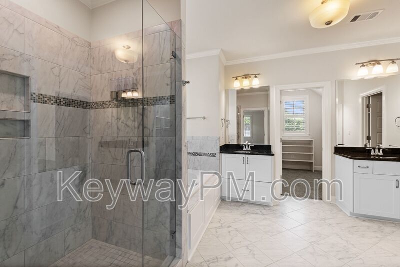 232 Dixon Court- River Island property image