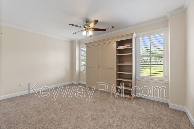 232 Dixon Court- River Island property image