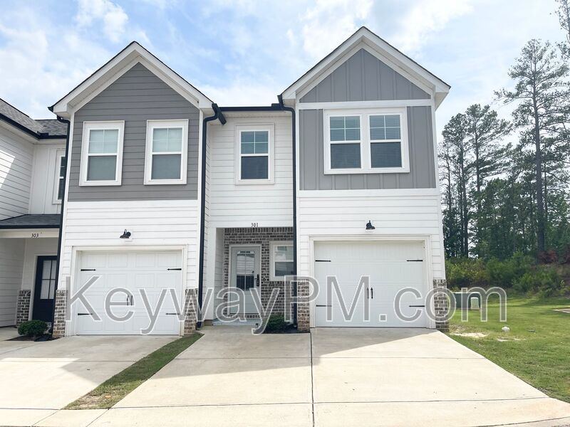 301 Sumac Trail - Canton Park property image