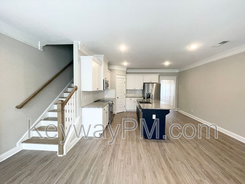 301 Sumac Trail - Canton Park property image
