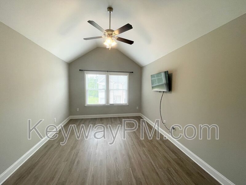 301 Sumac Trail - Canton Park property image