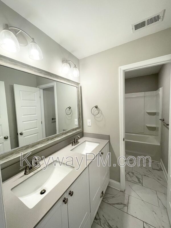 301 Sumac Trail - Canton Park property image