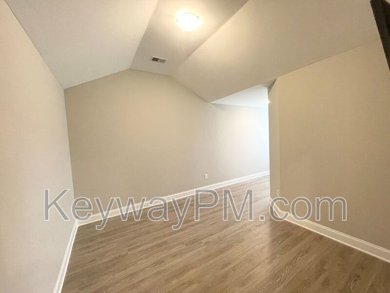 301 Sumac Trail - Canton Park property image