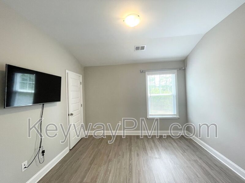 301 Sumac Trail - Canton Park property image