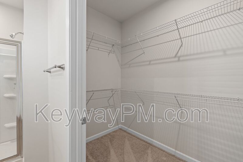 651 Manitou - Providence Station property image