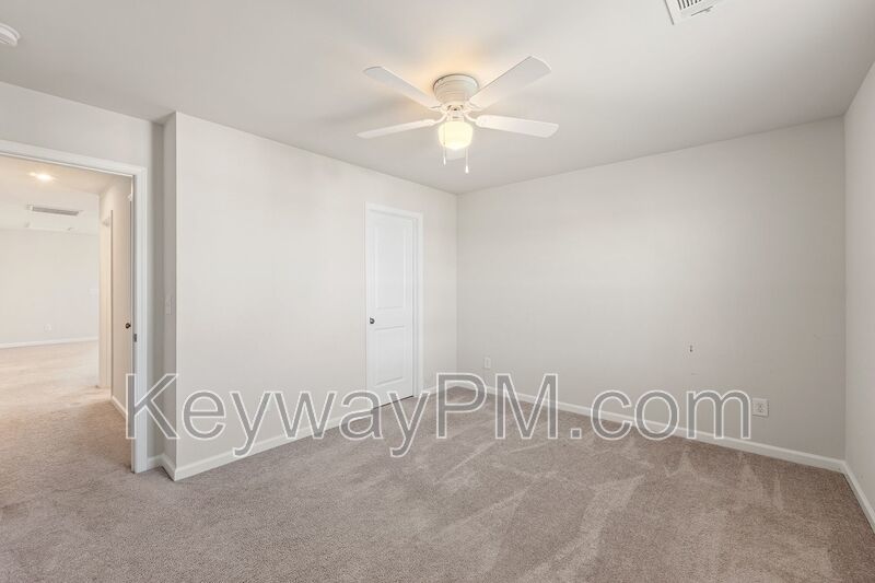 651 Manitou - Providence Station property image