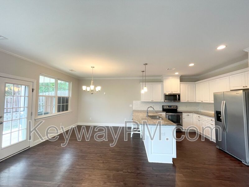 1206 Cobblefield Drive - Brighton Landing property image