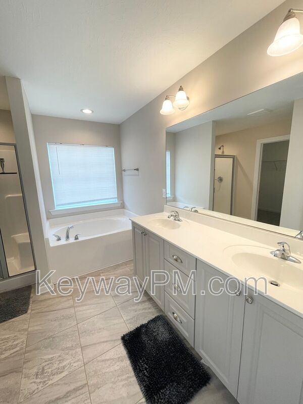 1206 Cobblefield Drive - Brighton Landing property image