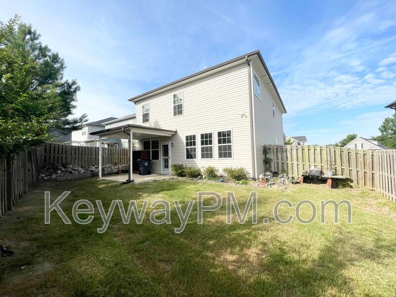 1206 Cobblefield Drive - Brighton Landing property image