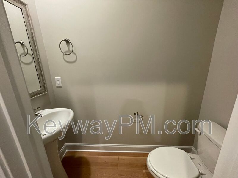 3119 Venetian Drive- Village Square property image