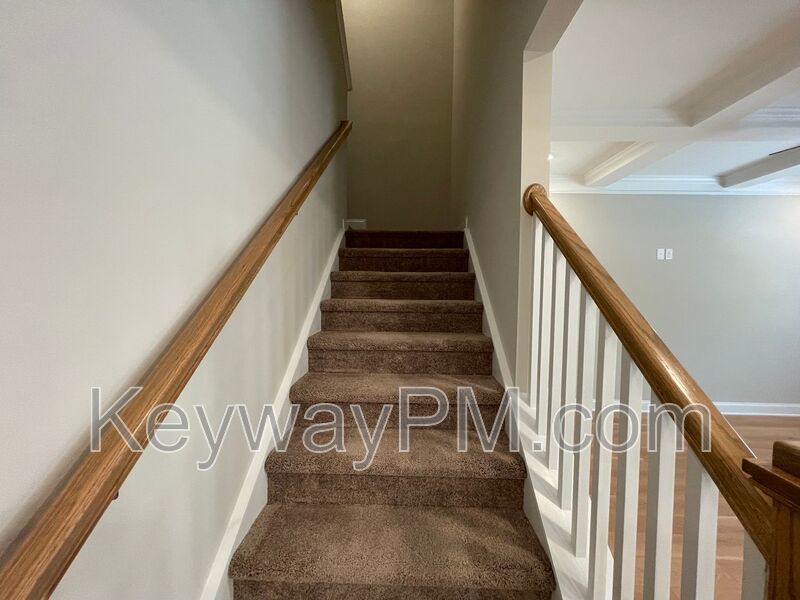 3119 Venetian Drive- Village Square property image