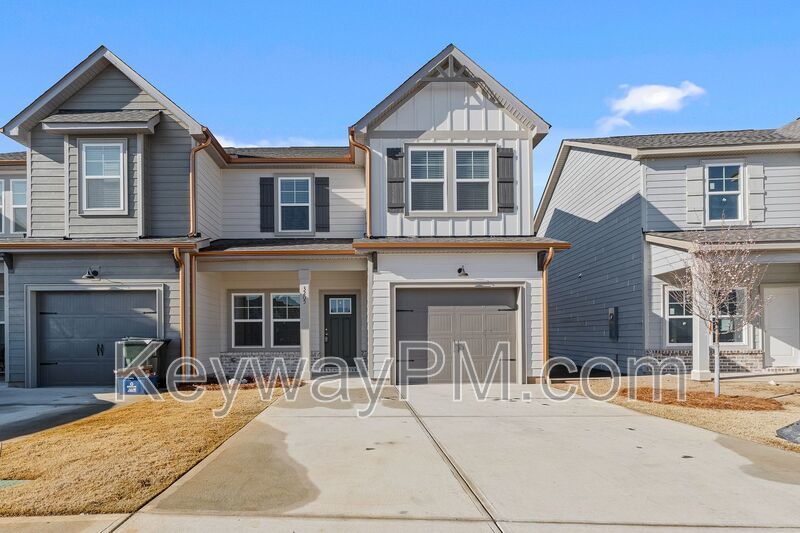 3125 Venetian Drive- Village Square property image