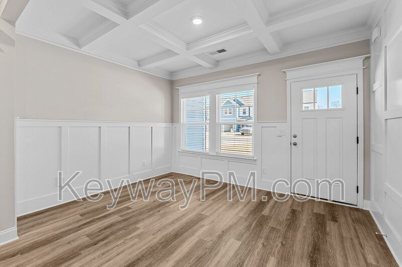 2103 Denmark Avenue SE - Miller Landing property image