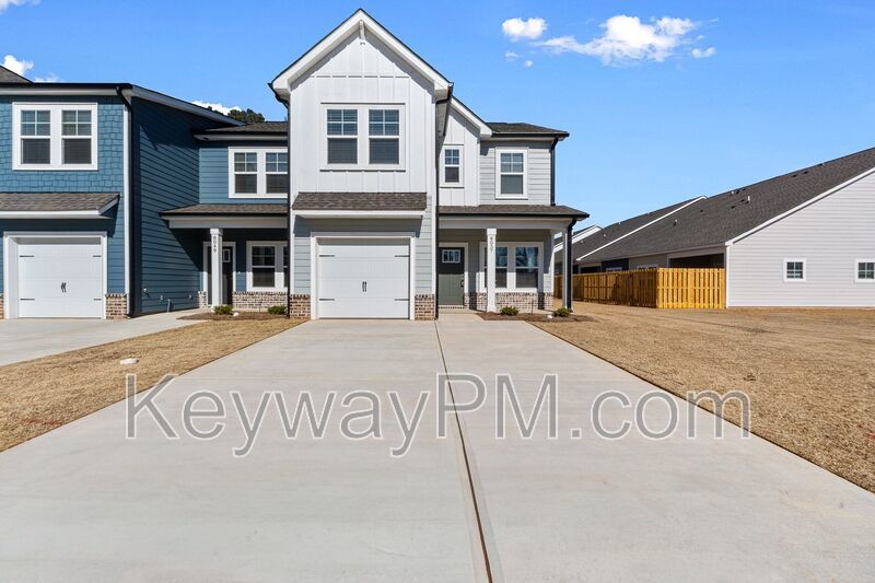 2096 Denmark Avenue SE-Miller Landing property image