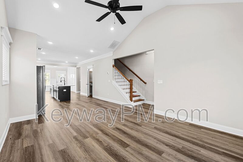2096 Denmark Avenue SE-Miller Landing property image