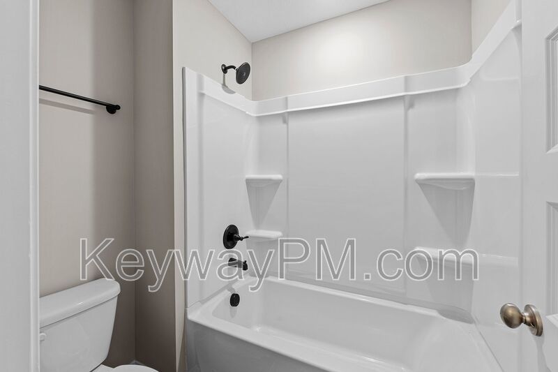 2096 Denmark Avenue SE-Miller Landing property image