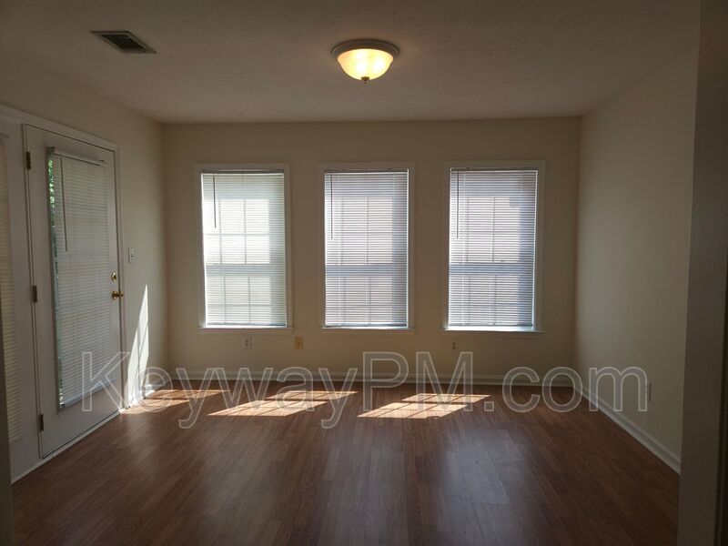 123 Portofino Lane SW - Portofino Townhomes property image