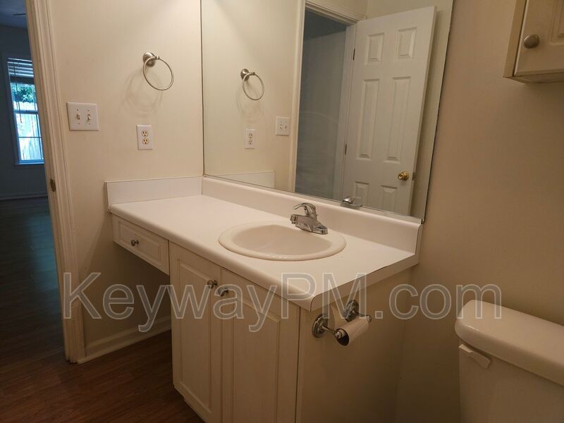 123 Portofino Lane SW - Portofino Townhomes property image