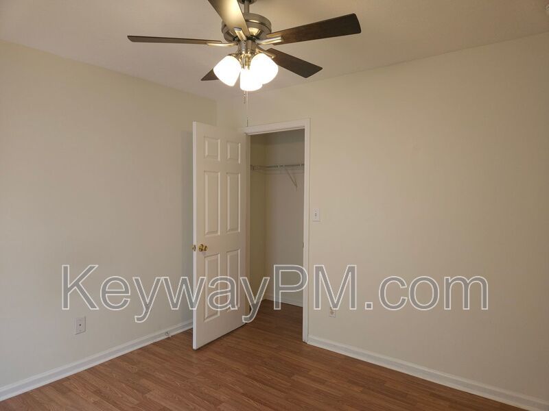 123 Portofino Lane SW - Portofino Townhomes property image