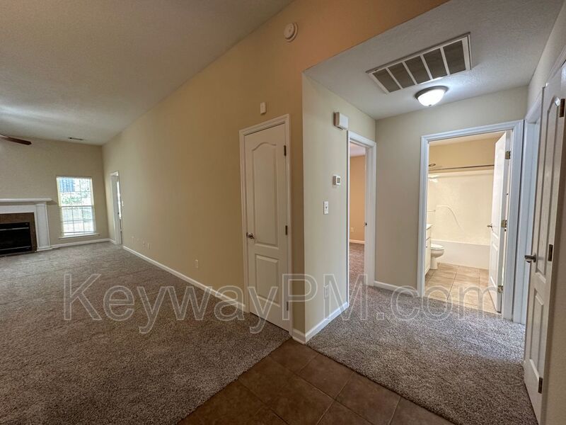 2136 Sylvan Lake Drive - Ivy Falls Plantation property image