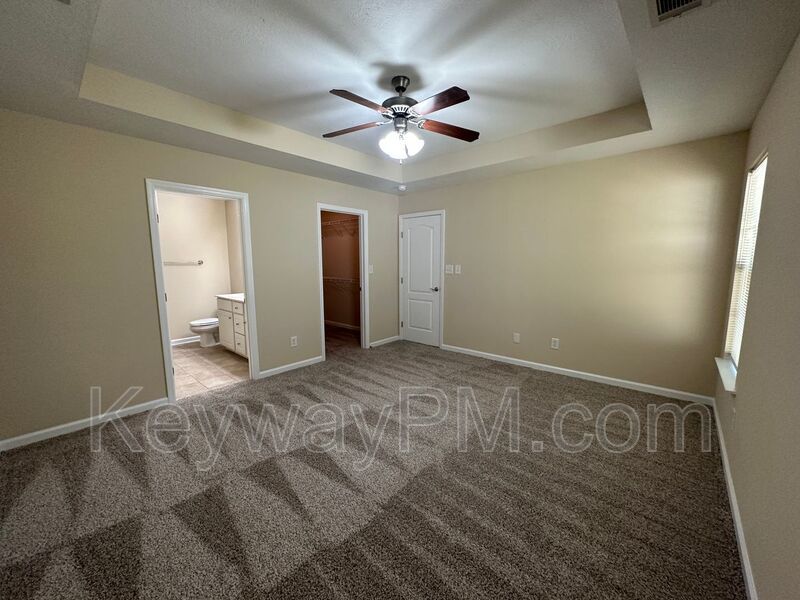 2136 Sylvan Lake Drive - Ivy Falls Plantation property image