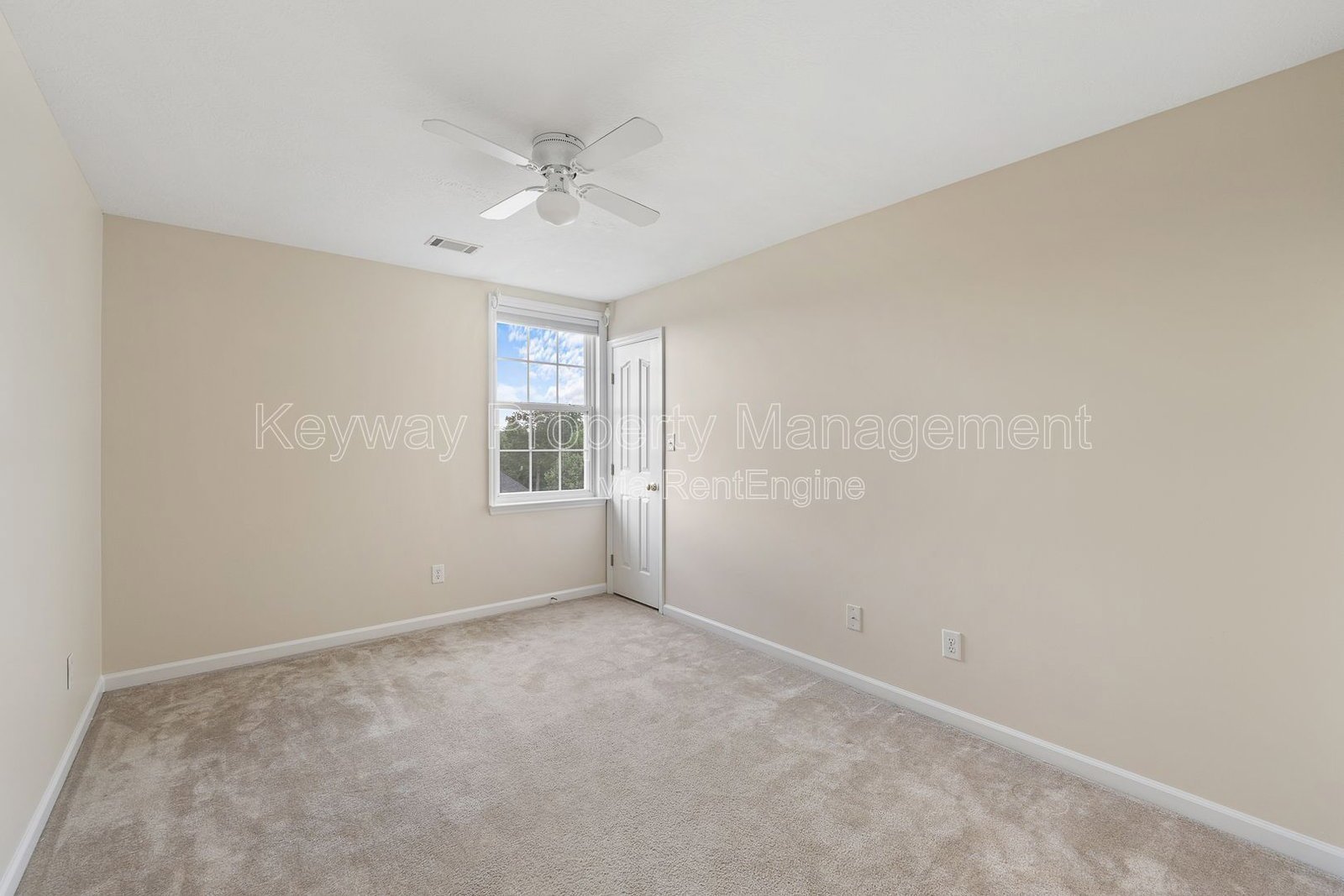 4890 Somerset Drive - Somerset at Williamsburg property image