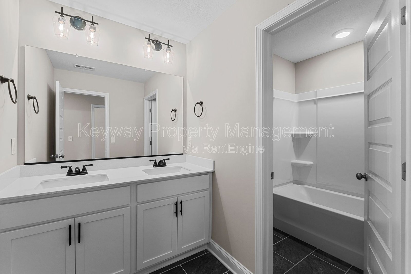 2103 Denmark Avenue SE - Miller Landing property image