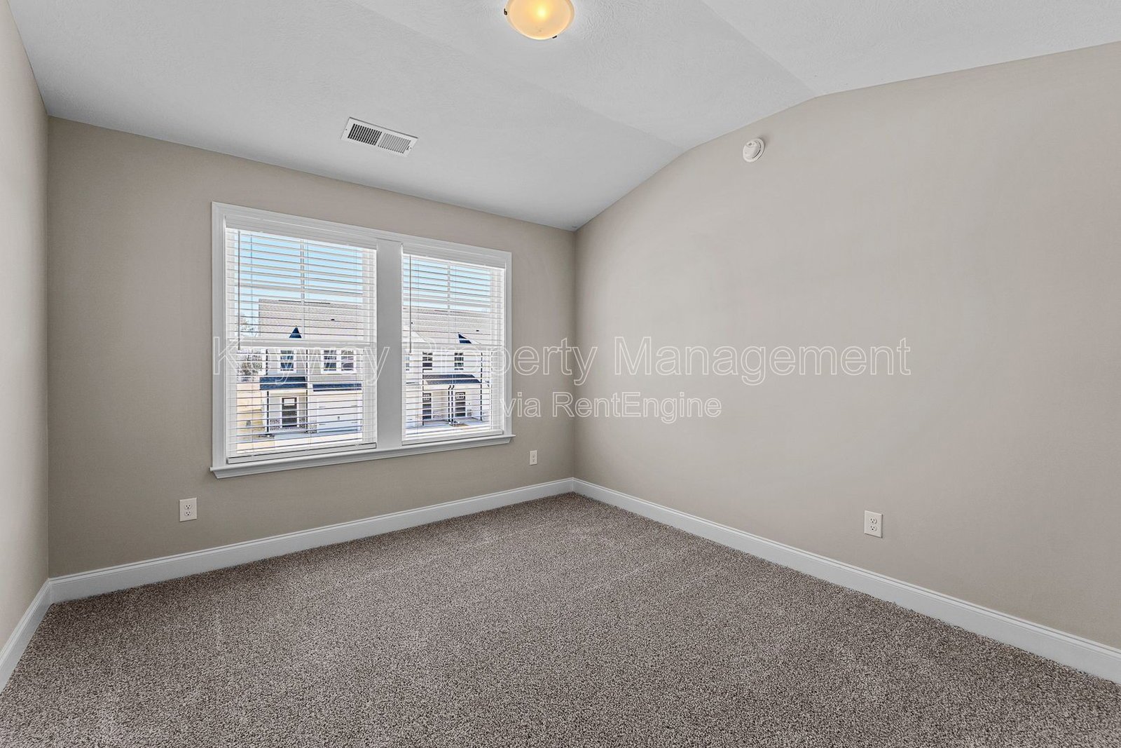 2103 Denmark Avenue SE - Miller Landing property image