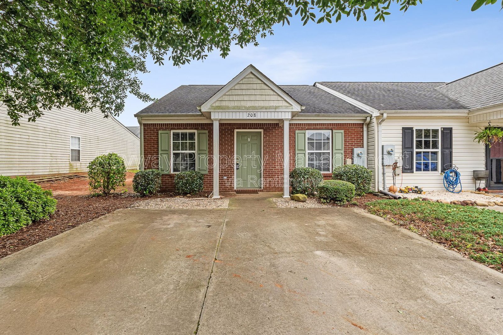 208 Satomi Way - Dogwood Chase property image
