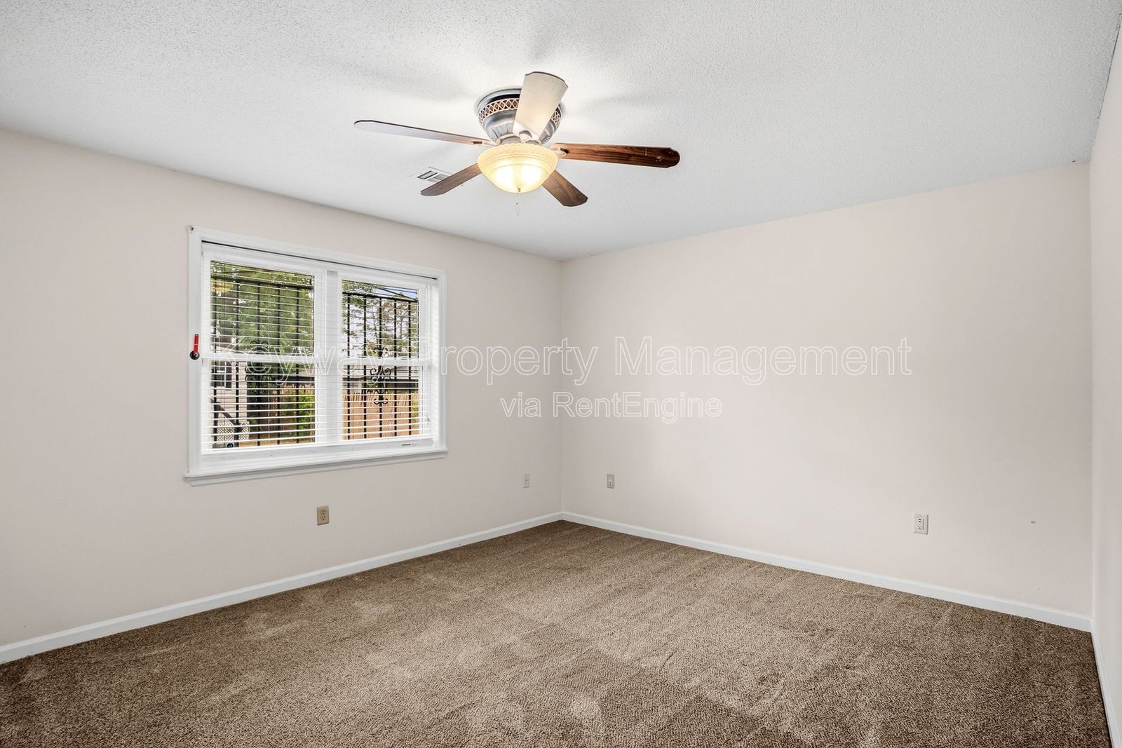 3420 Linderwood Drive-Pepperidge property image