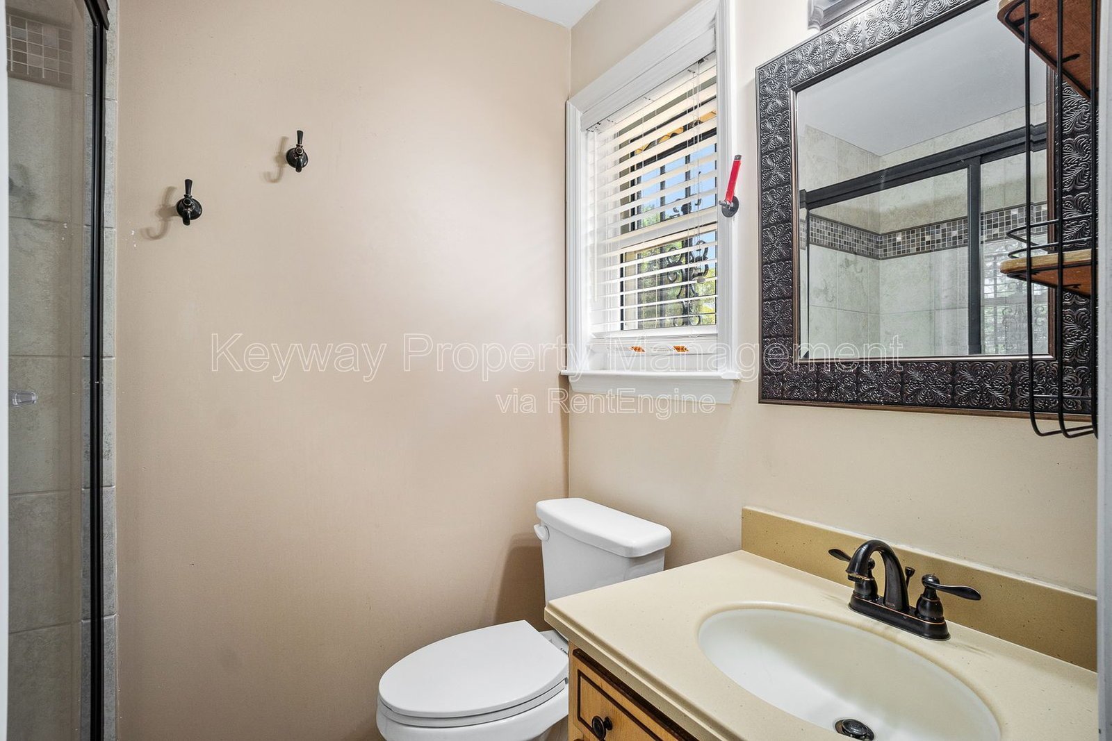 3420 Linderwood Drive-Pepperidge property image