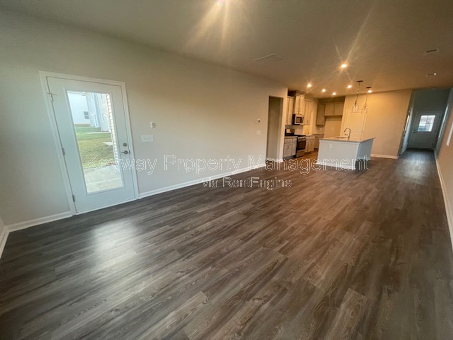 810 Manitou - Providence Station property image