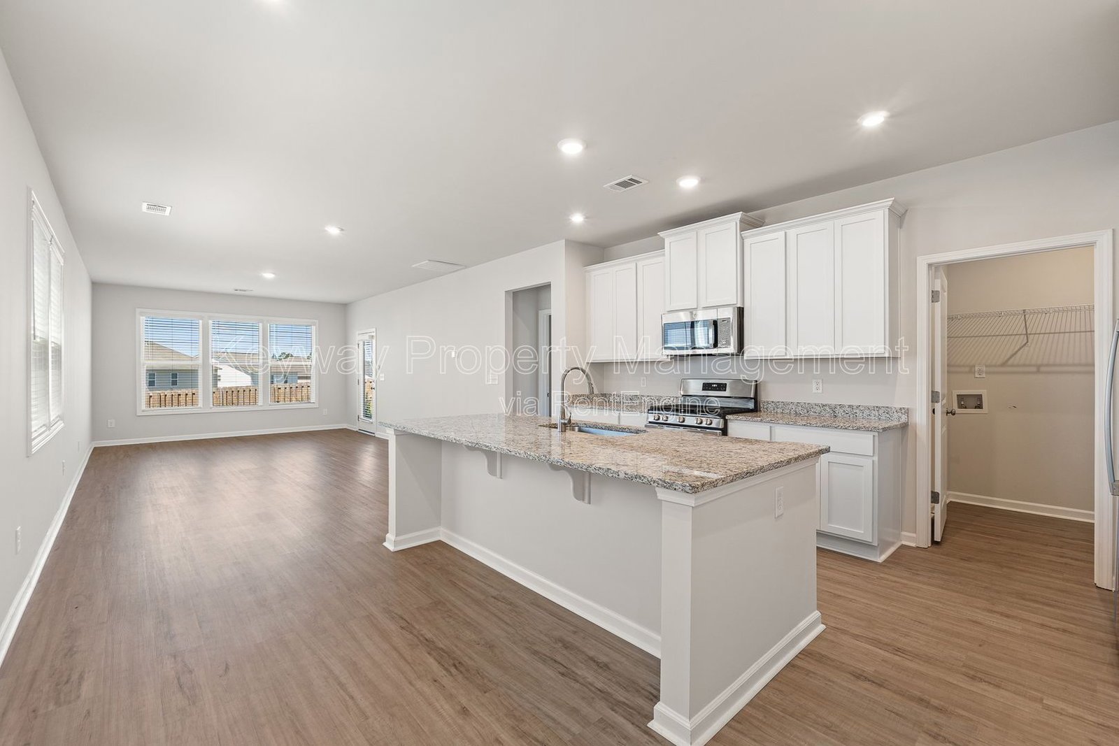 651 Manitou - Providence Station property image