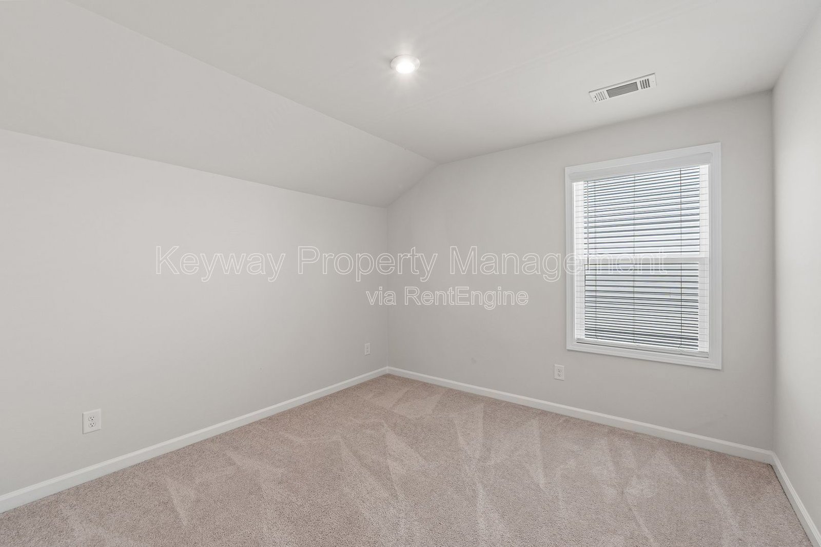 651 Manitou - Providence Station property image