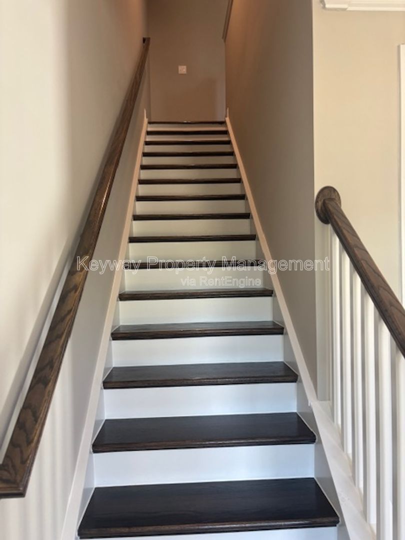 2044 Denmark Ave- Miller landing property image