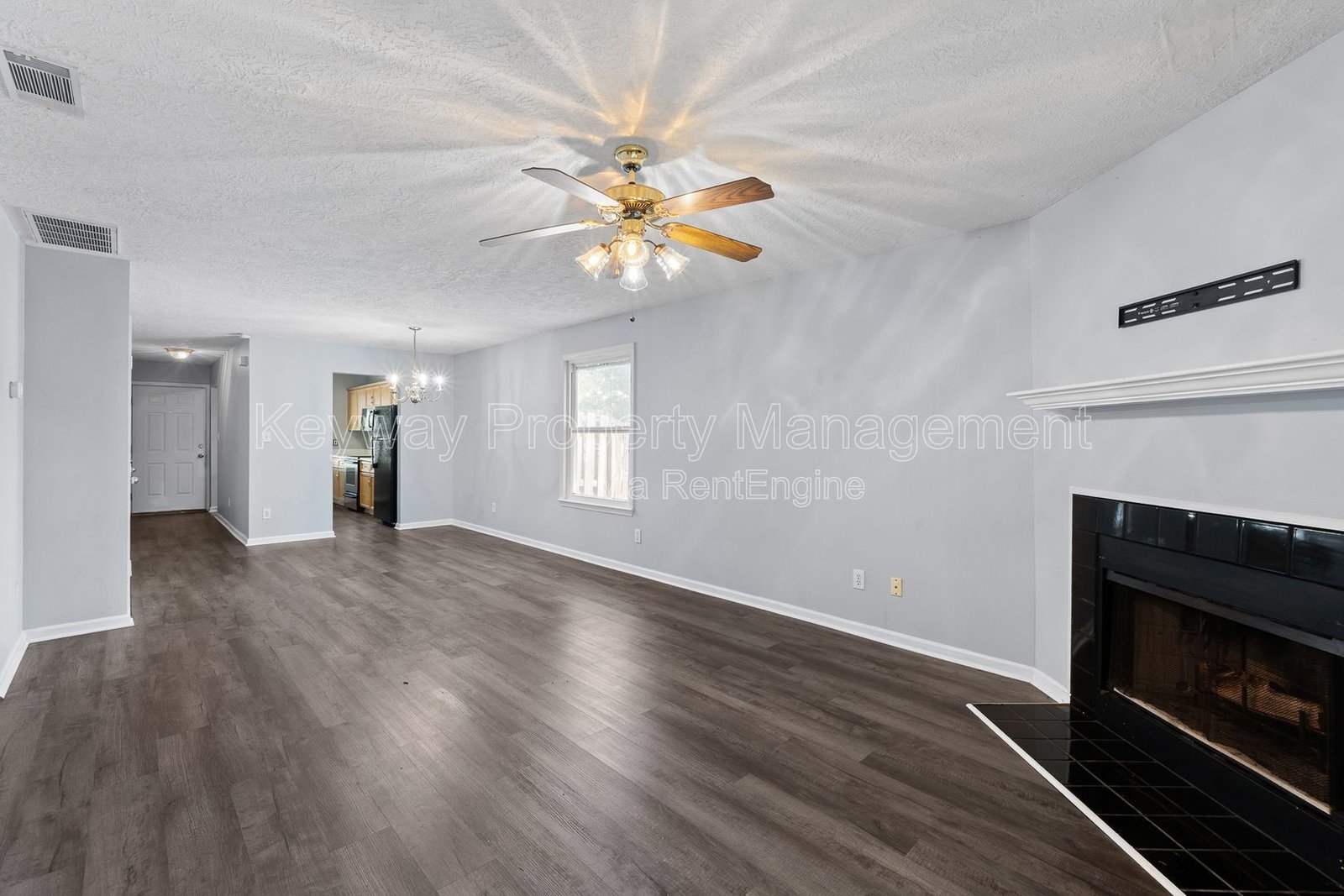 Welcome Home to 410 Tracewood Place property image