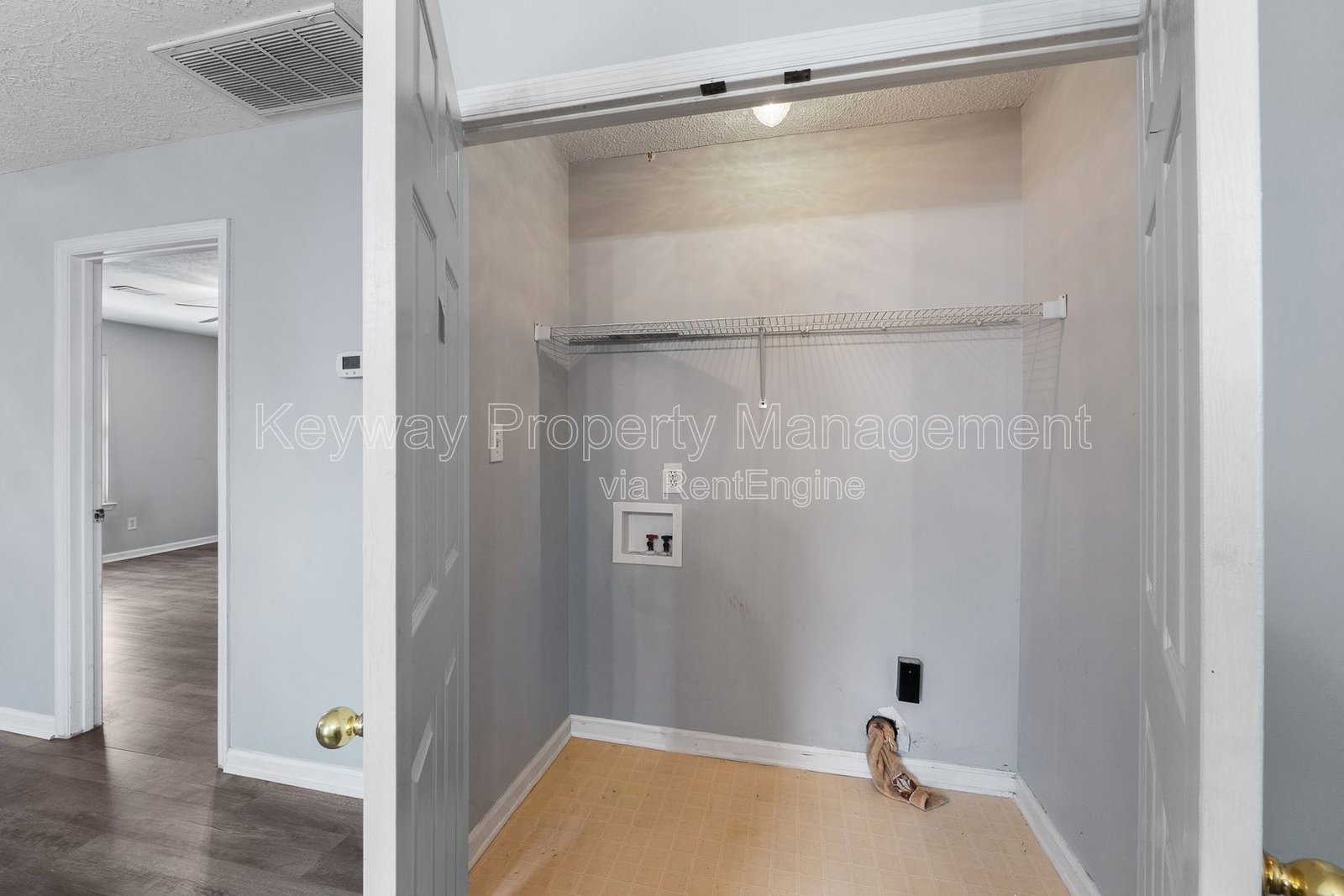 Welcome Home to 410 Tracewood Place property image