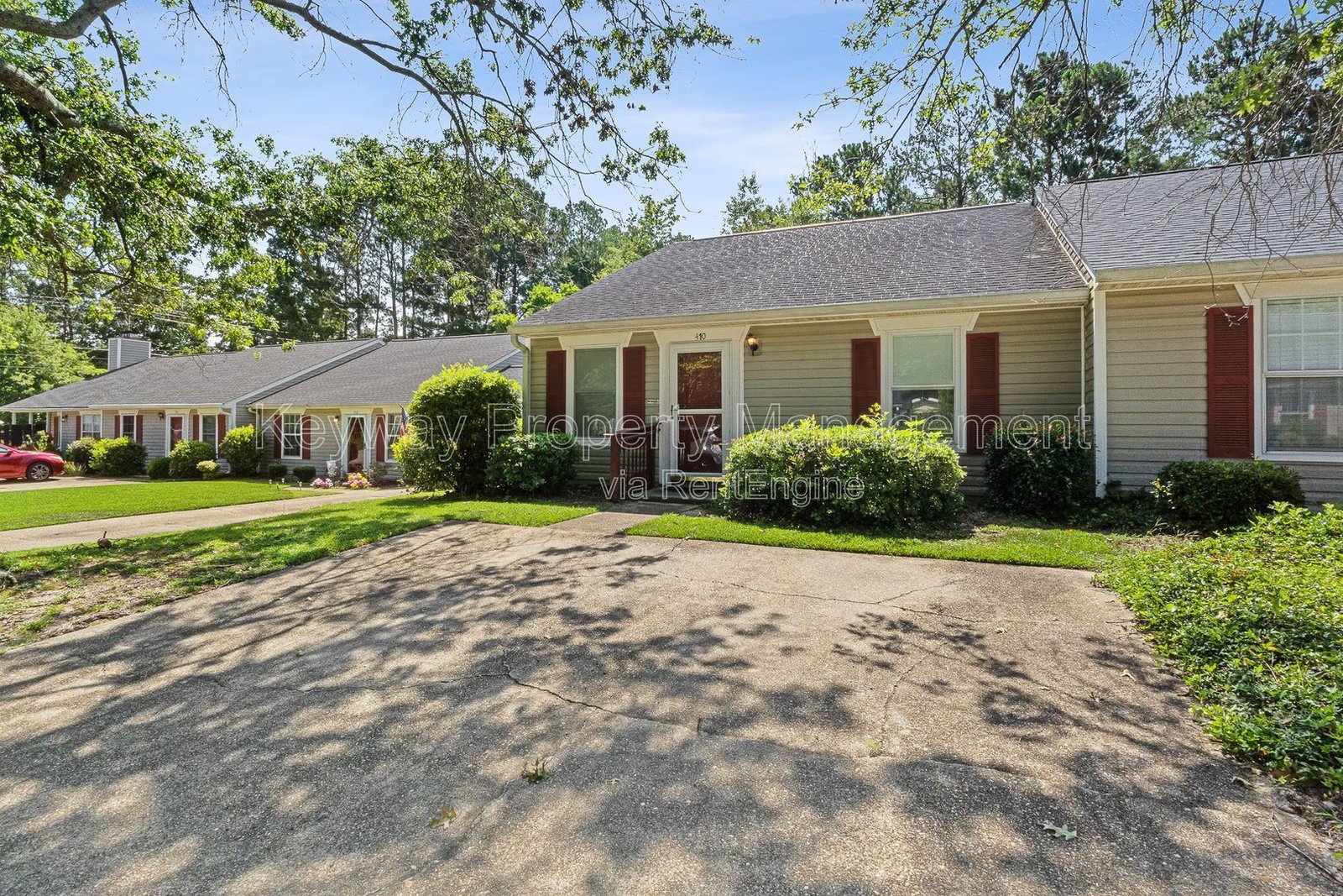 Welcome Home to 410 Tracewood Place property image
