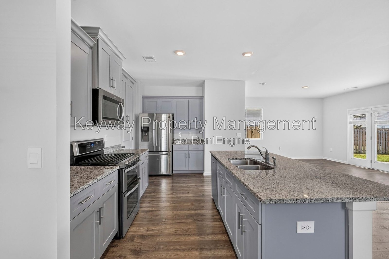 Welcome to 411 Shipwreck Dr - Beech Island property image
