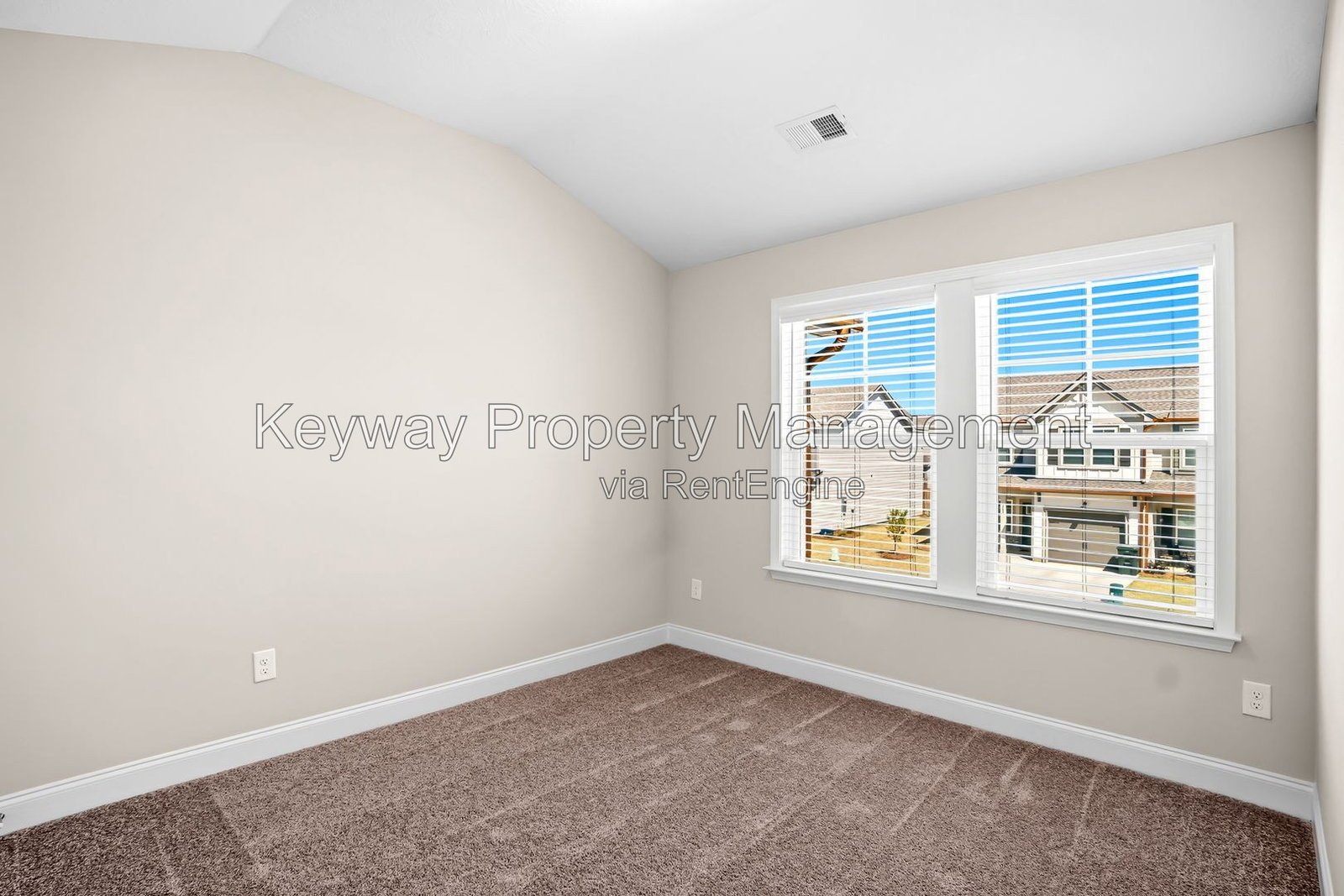 3225 Venetian Drive- Village Square property image