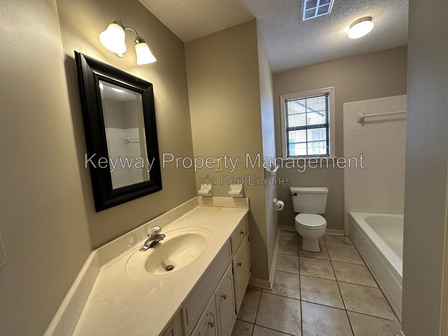 2919 Pointewest Drive - Pointewest property image