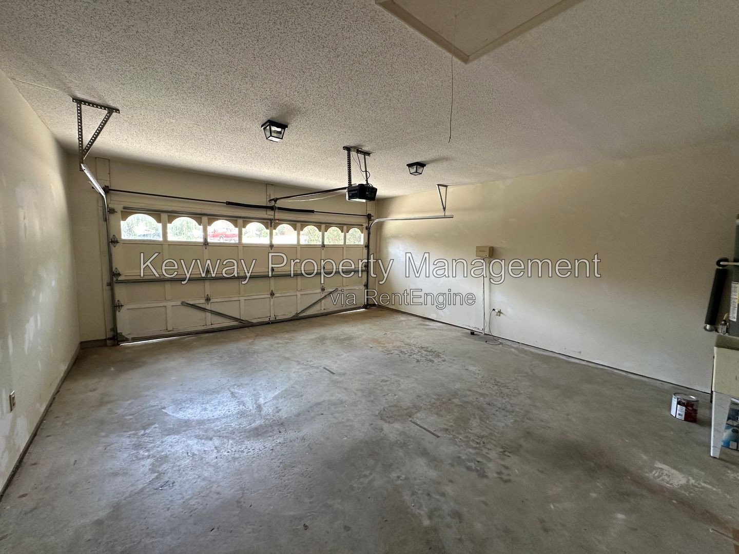2919 Pointewest Drive - Pointewest property image