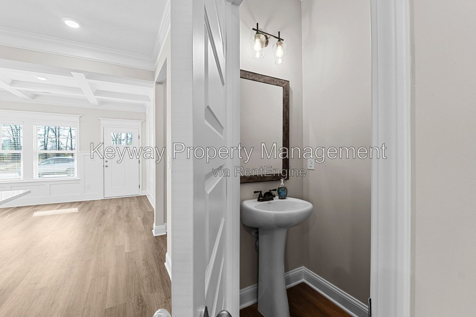 2124 Denmark Ave SE - Miller Landing property image