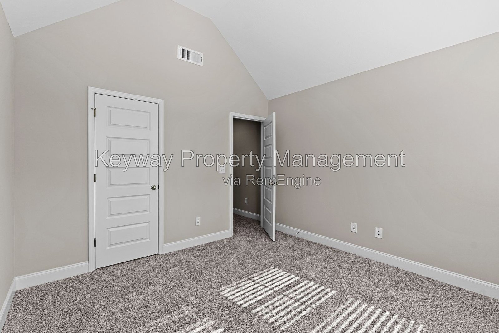 2120 Denmark Ave SE - Miller Landing property image
