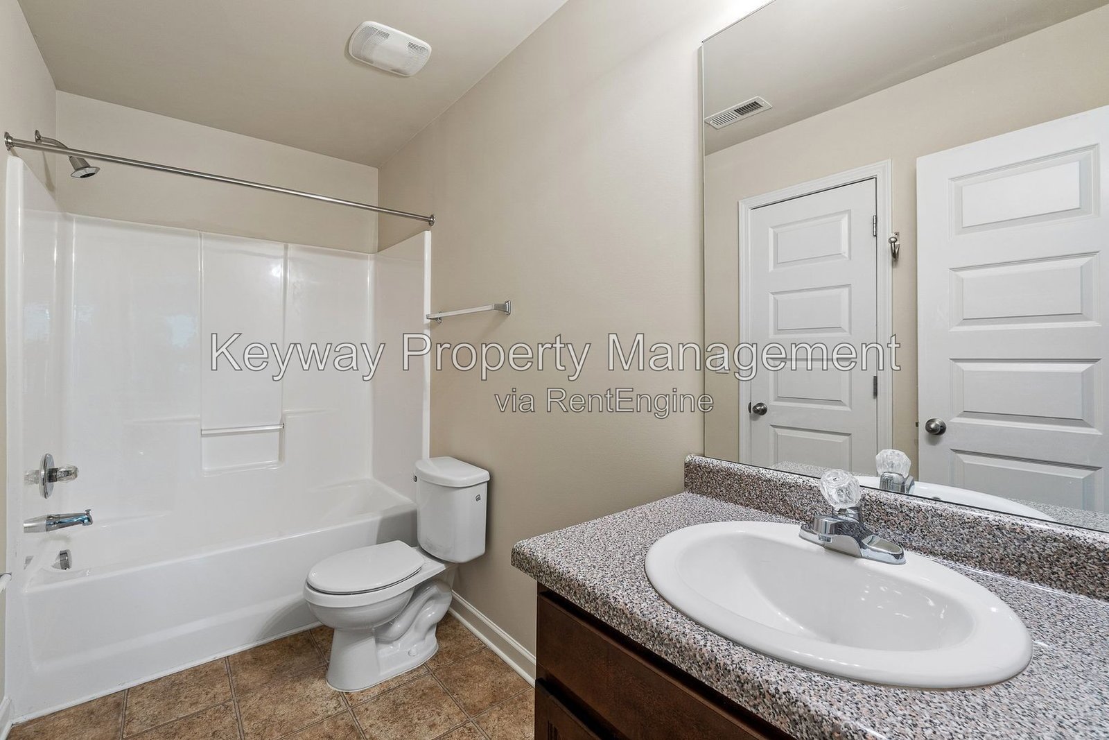 910 Clover Court- property image
