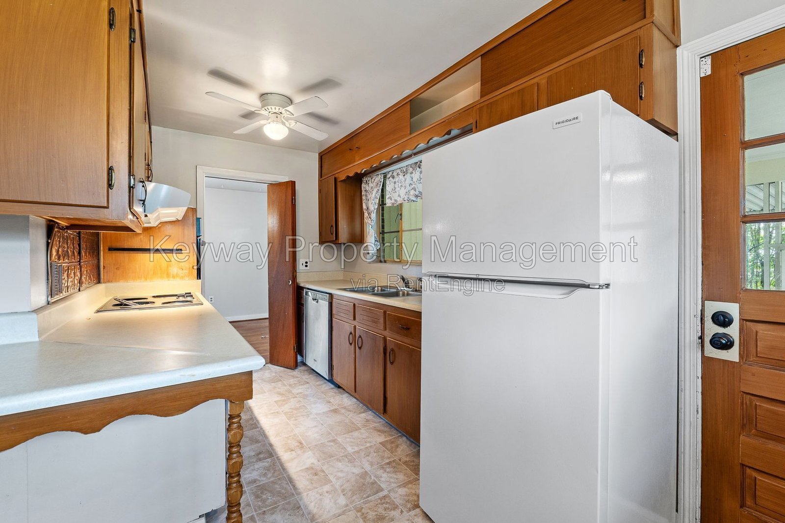 1823 Curtis Drive property image